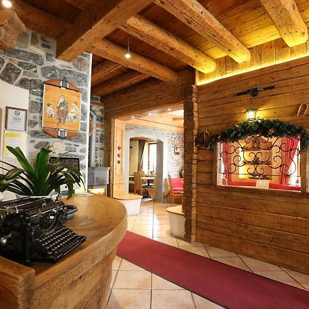 Albergo Centrale Forni di Sopra Exterior foto