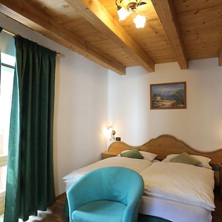 Albergo Centrale Forni di Sopra Habitación foto